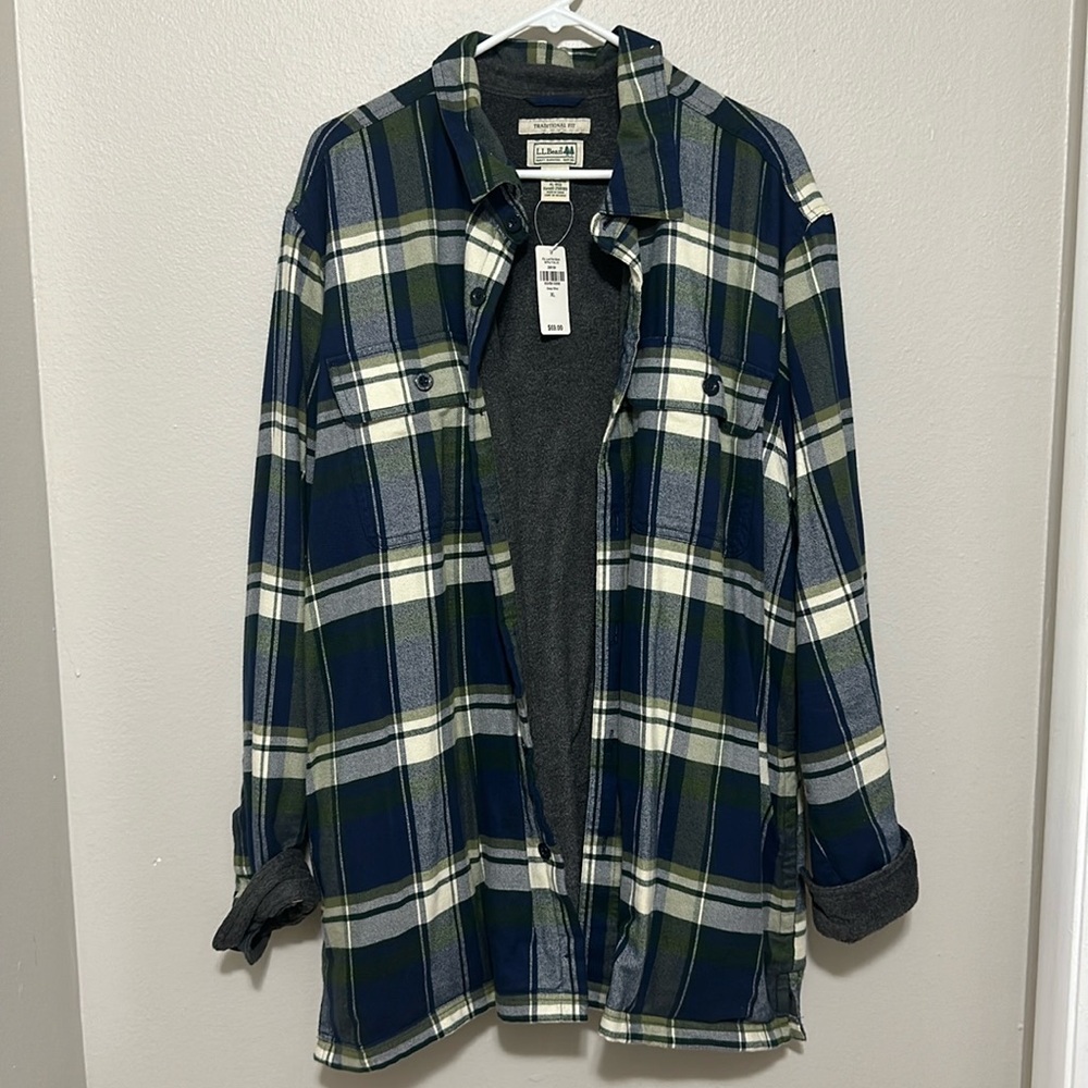 Men’s dress shirt- heavy/warmth shirt